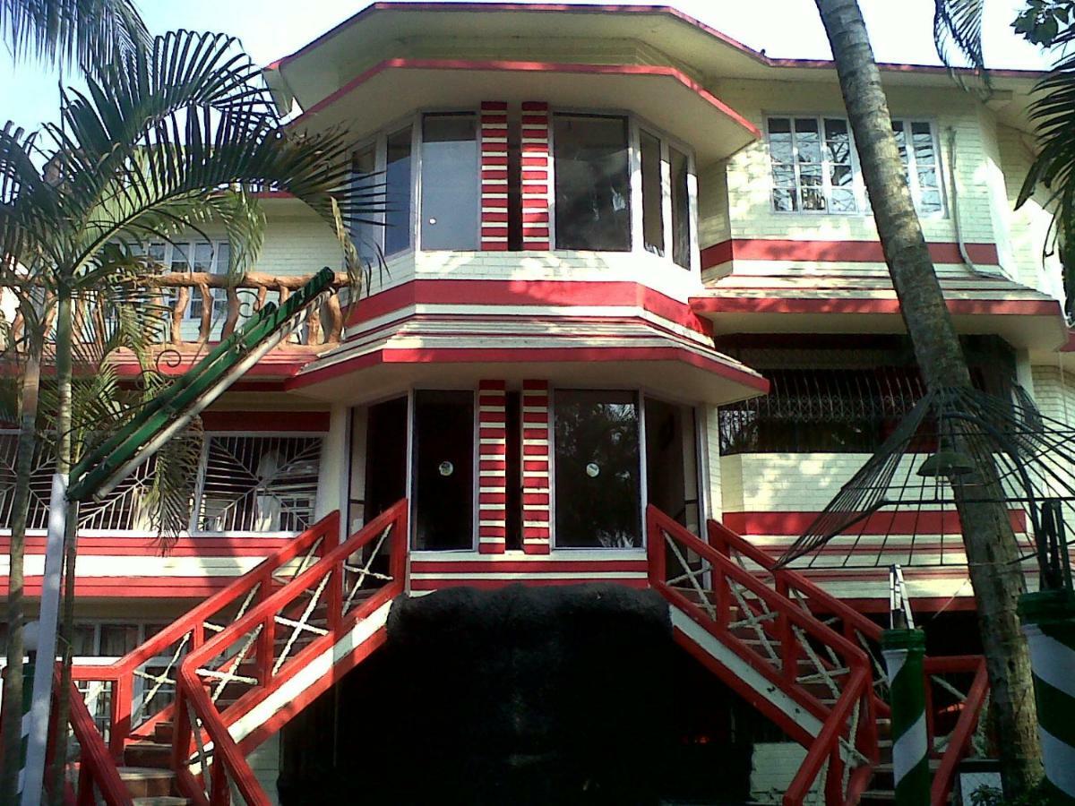 Palm Village Resort Calcutta Exterior foto